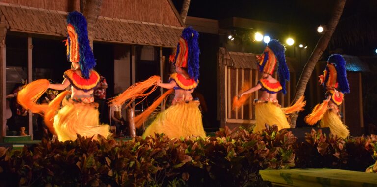 The Ultimate Guide to Lūʻau in Maui: Where Tradition Meets Celebration