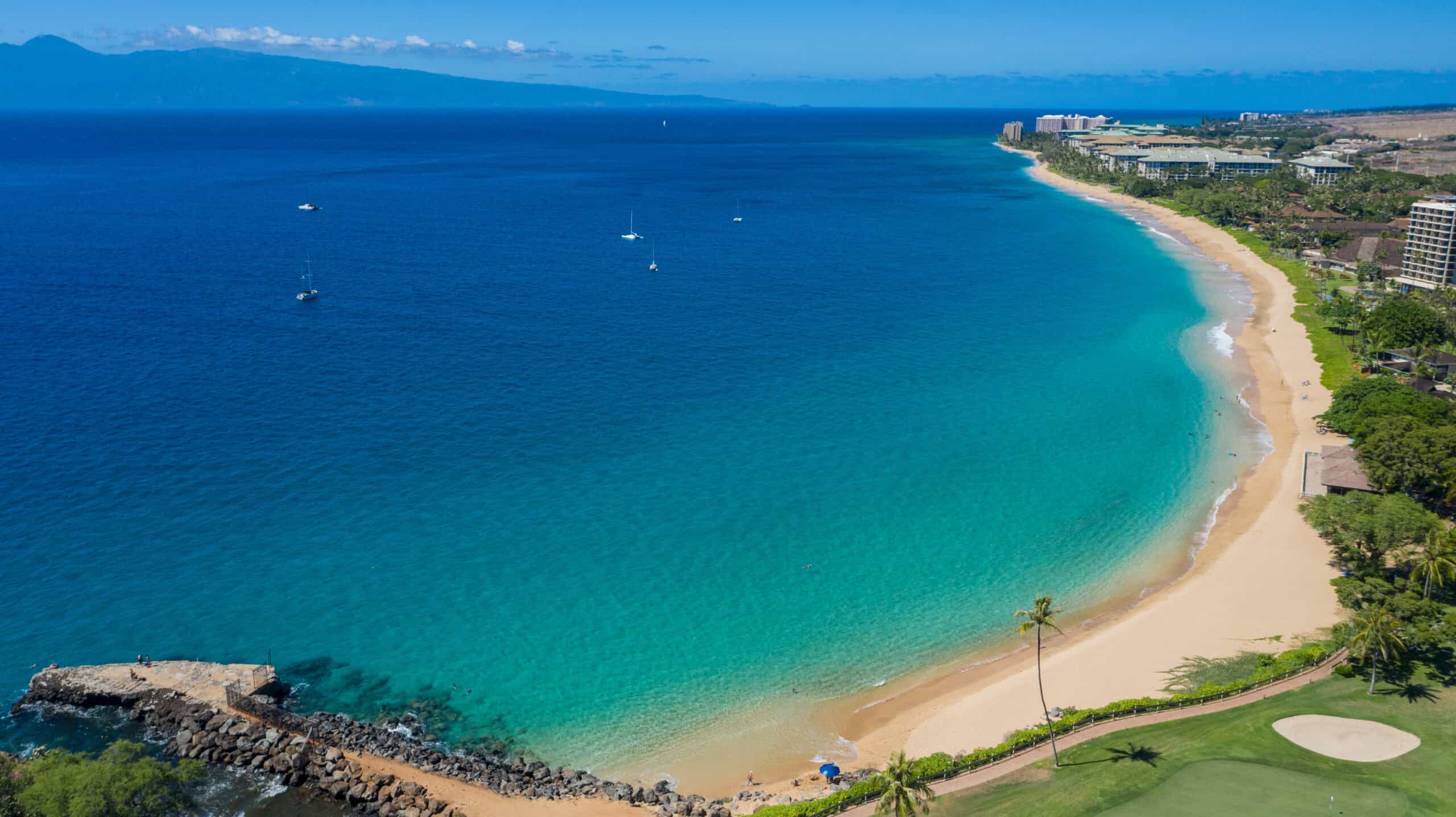 Kāʻanapali beach